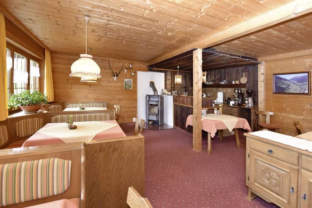 Bed and Breakfast Berghof Gundalatsch Гашум Экстерьер фото
